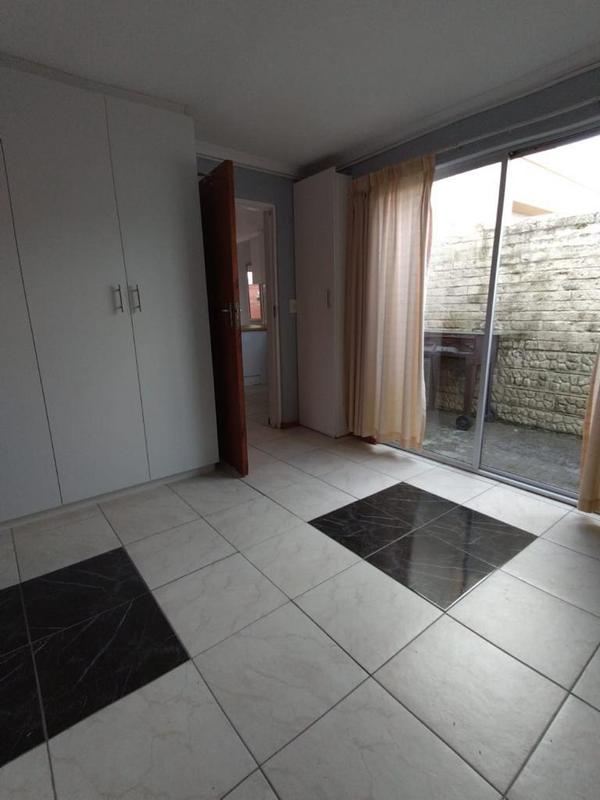 To Let 1 Bedroom Property for Rent in Crawford Western Cape